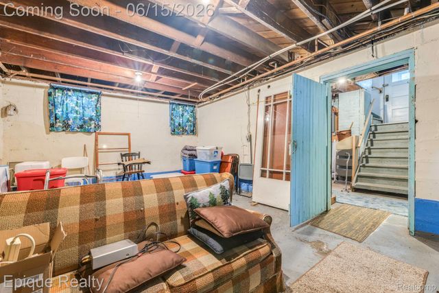 279 N Howard Avenue, Sanilac Township, MI 48422