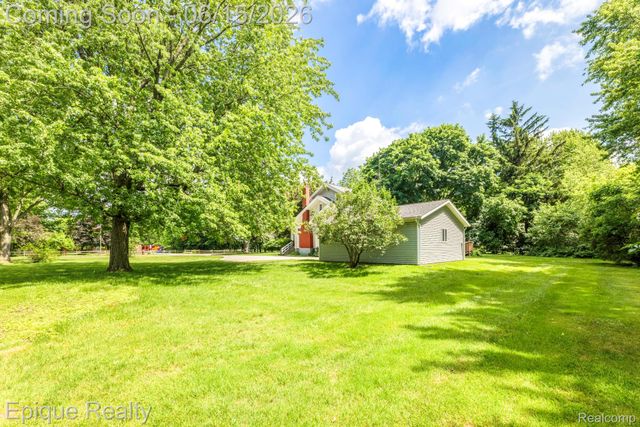 279 N Howard Avenue, Sanilac Township, MI 48422