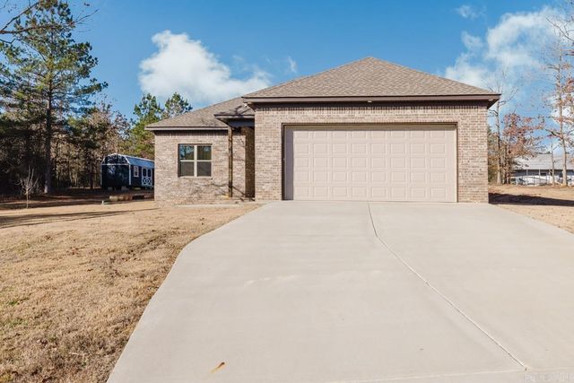 454 Mackenzie, Sheridan, AR 72150