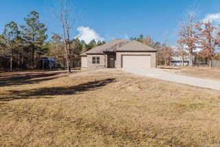 454 Mackenzie, Sheridan, AR 72150