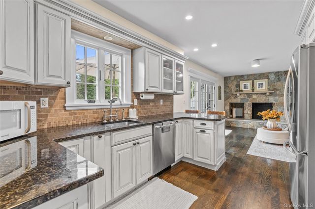 406 Bedford Road, Chappaqua, NY 10514
