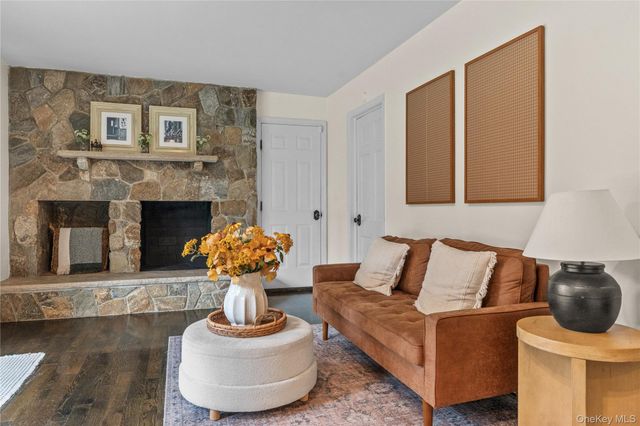 406 Bedford Road, Chappaqua, NY 10514