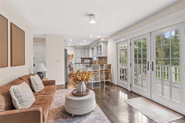 406 Bedford Road, Chappaqua, NY 10514