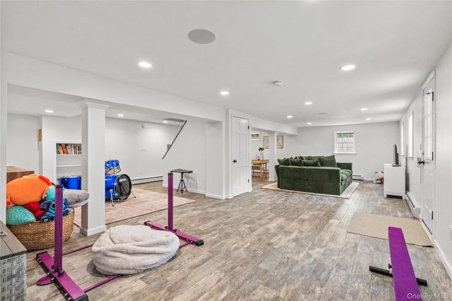 406 Bedford Road, Chappaqua, NY 10514