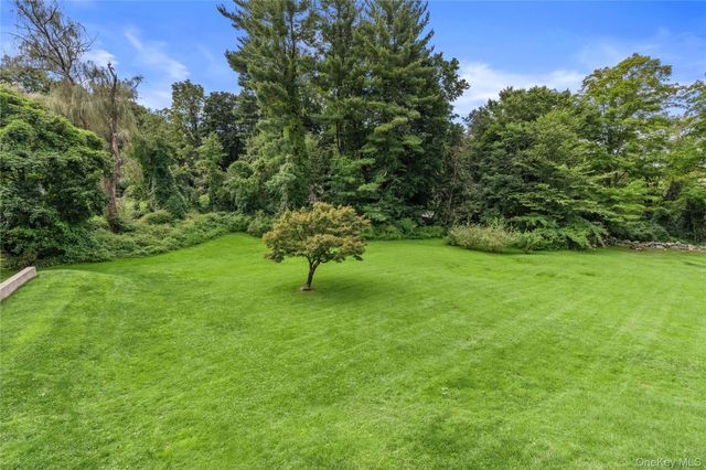 406 Bedford Road, Chappaqua, NY 10514