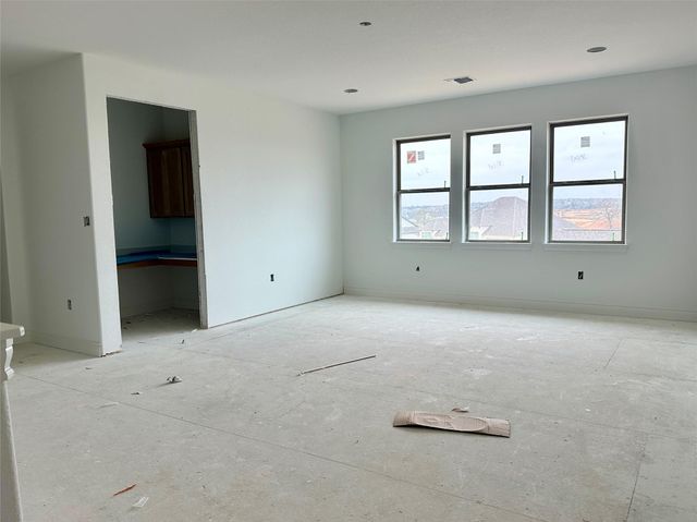 150 Firethorn LOOP, Bastrop, TX 78602