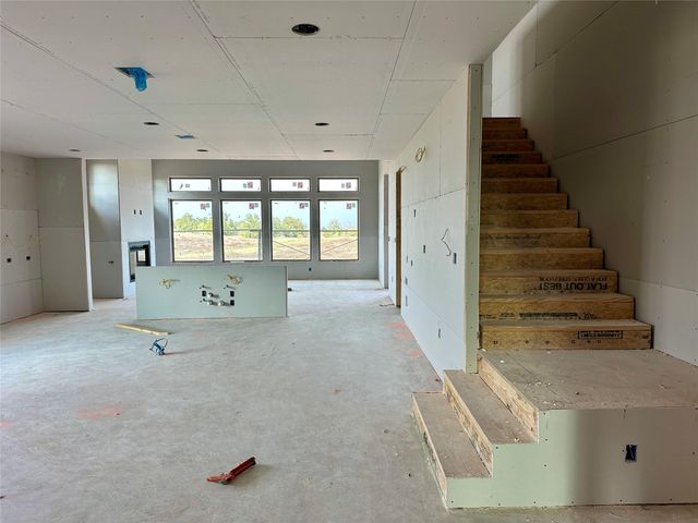 150 Firethorn LOOP, Bastrop, TX 78602