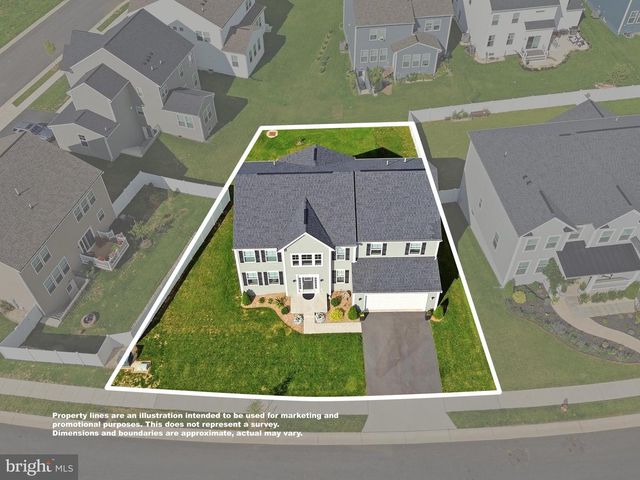 112 FARGO LN, Martinsburg, WV 25403