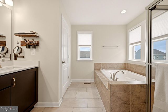 112 FARGO LN, Martinsburg, WV 25403