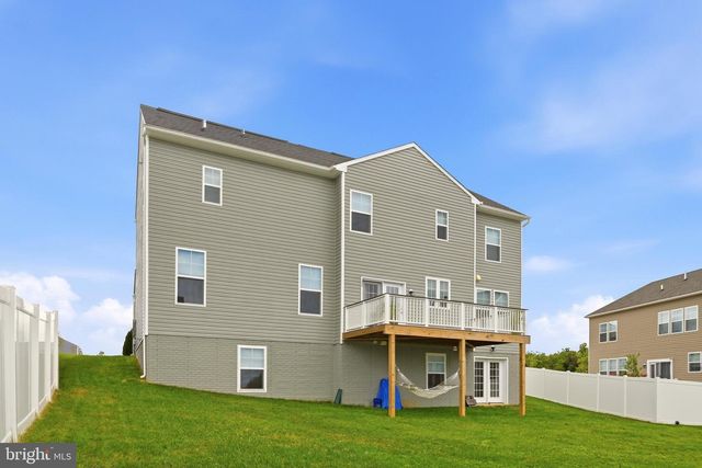 112 FARGO LN, Martinsburg, WV 25403