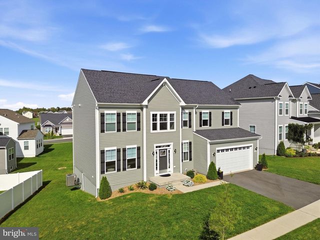 112 FARGO LN, Martinsburg, WV 25403