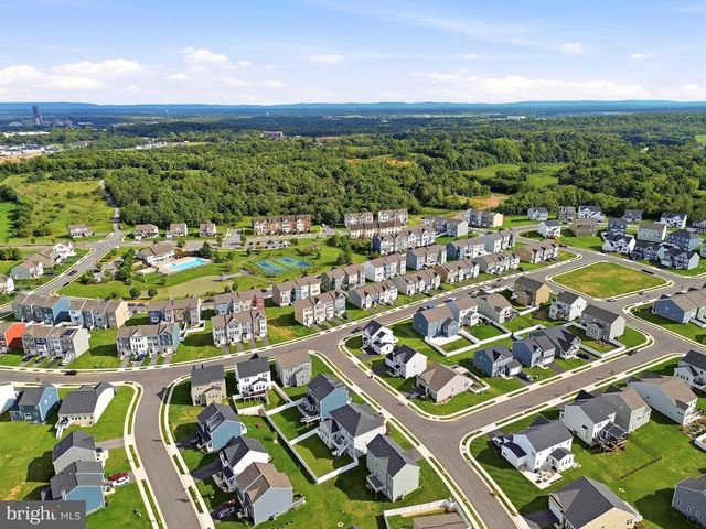 112 FARGO LN, Martinsburg, WV 25403