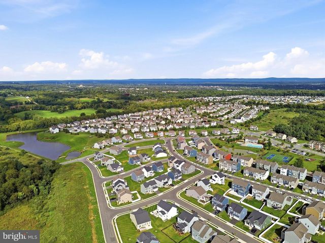 112 FARGO LN, Martinsburg, WV 25403