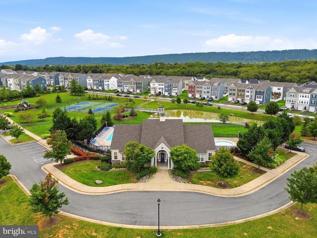 112 FARGO LN, Martinsburg, WV 25403
