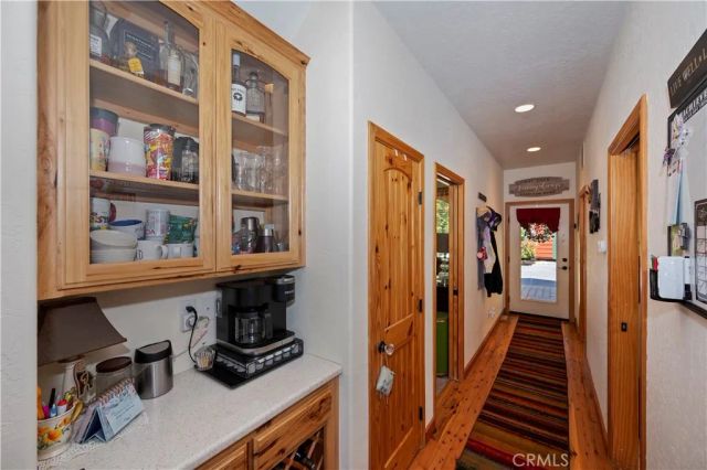 30 Park Drive, Running Springs, CA 92382
