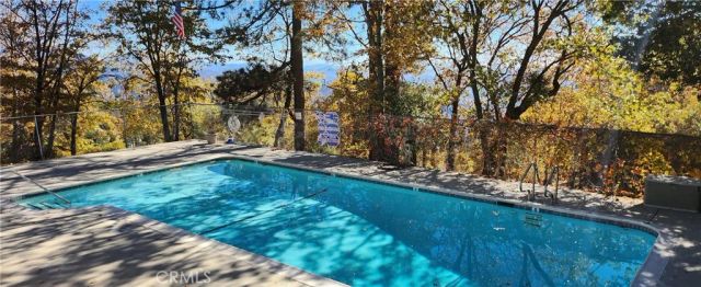 30 Park Drive, Running Springs, CA 92382