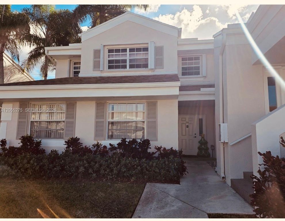 2253 SE 27 dr 101-E, Homestead, FL 33035