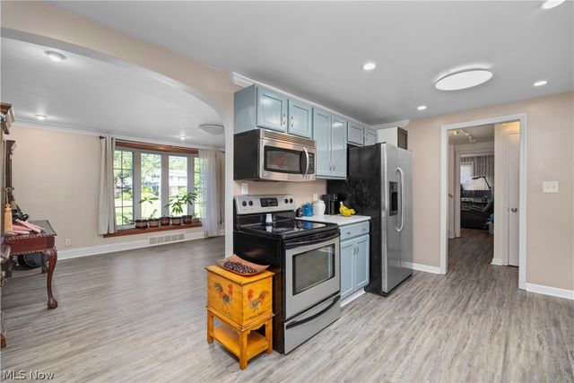 4480 Ammon Road, South Euclid, OH 44143