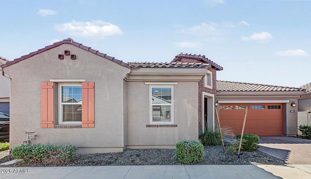 3861 E RAINBOW Drive, Chandler, AZ 85249
