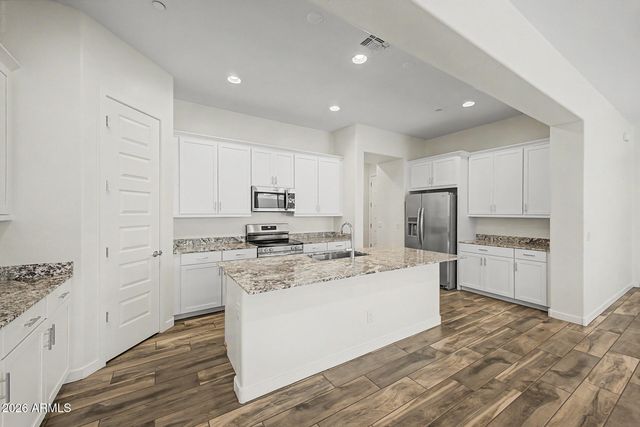 3861 E RAINBOW Drive, Chandler, AZ 85249
