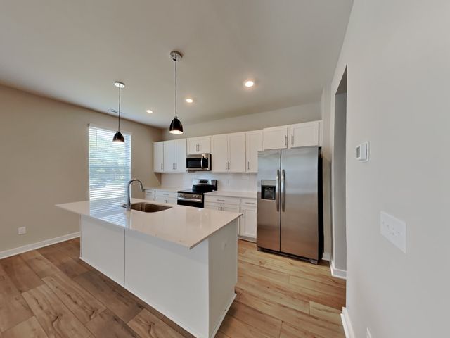 336 Park Glen Dr, Mount Juliet, TN 37122