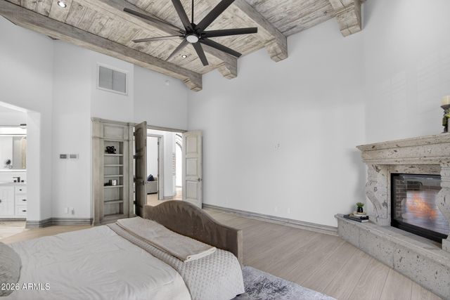 2748 E WARBLER Road, Gilbert, AZ 85297