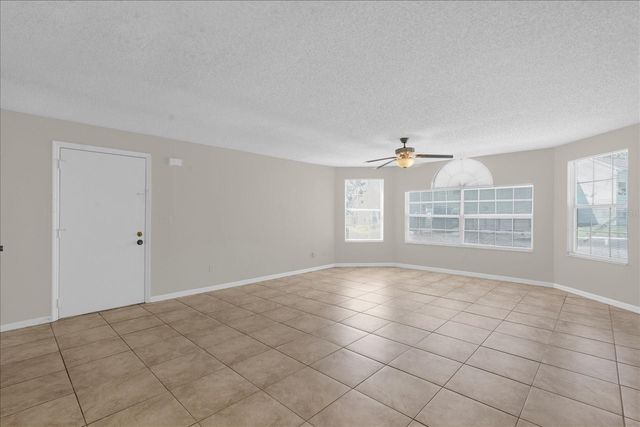 2731 N POINCIANA BOULEVARD 107, Kissimmee, FL 34746