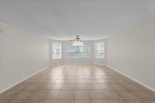 2731 N POINCIANA BOULEVARD 107, Kissimmee, FL 34746