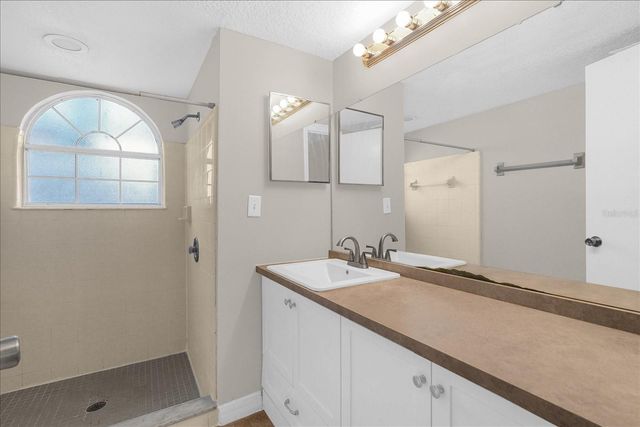 2731 N POINCIANA BOULEVARD 107, Kissimmee, FL 34746