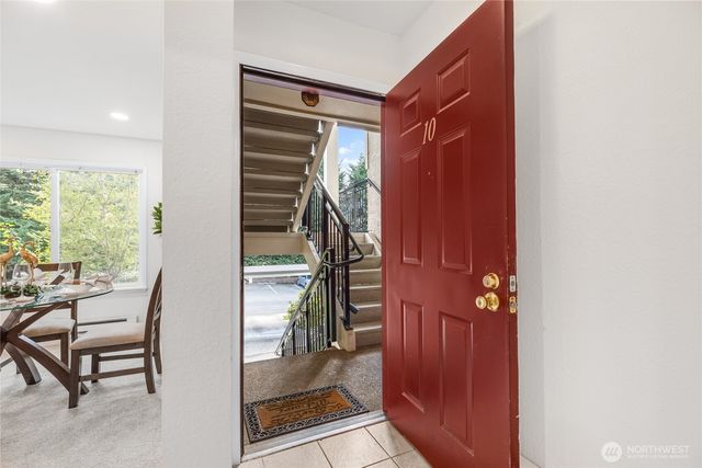 13626 NE 7th Street #F10, Bellevue, WA 98005