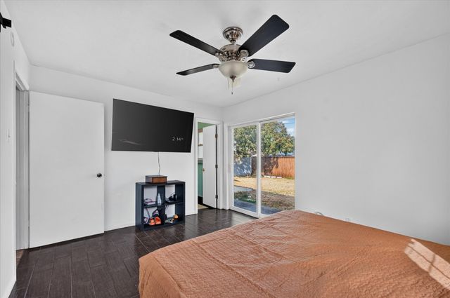 1110 Vegas Drive, Garland, TX 75042