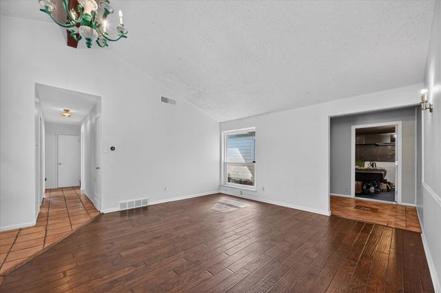 1110 Vegas Drive, Garland, TX 75042