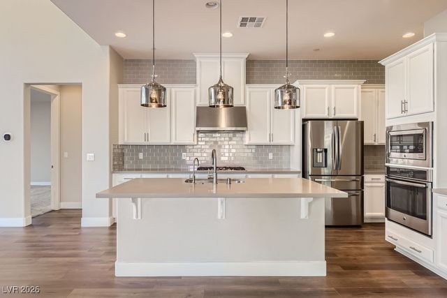 3008 Barrett Springs Avenue, Henderson, NV 89044