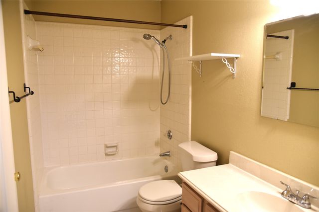 7025 Blalock Drive, The Colony, TX 75056