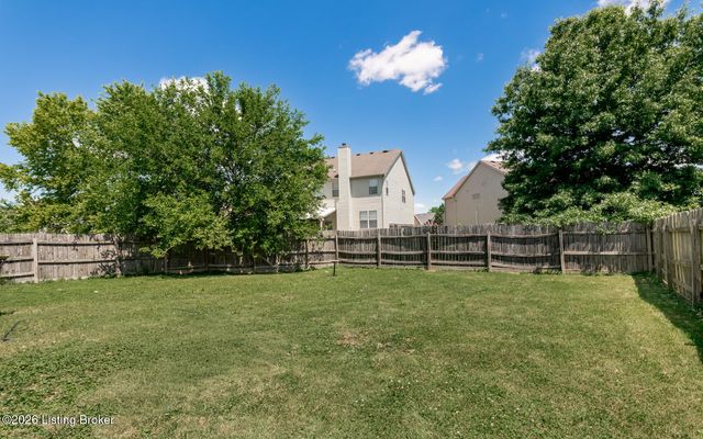 11515 Top Walnut Loop, Louisville, KY 40229