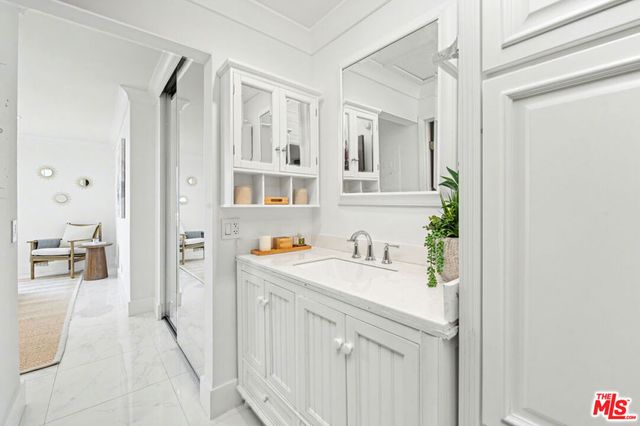 10747 Wilshire PH6, Los Angeles, CA 90024