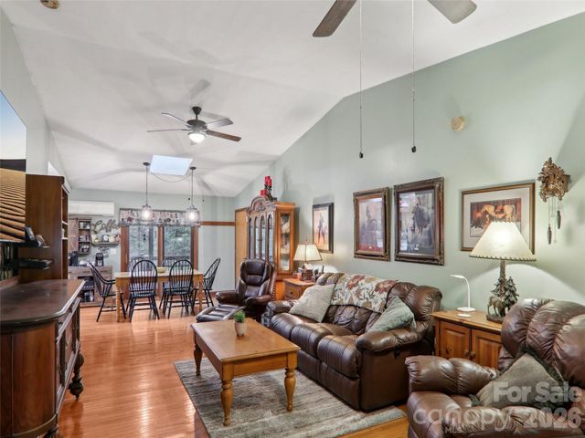 457 Shady Ridge Road, Waynesville, NC 28785