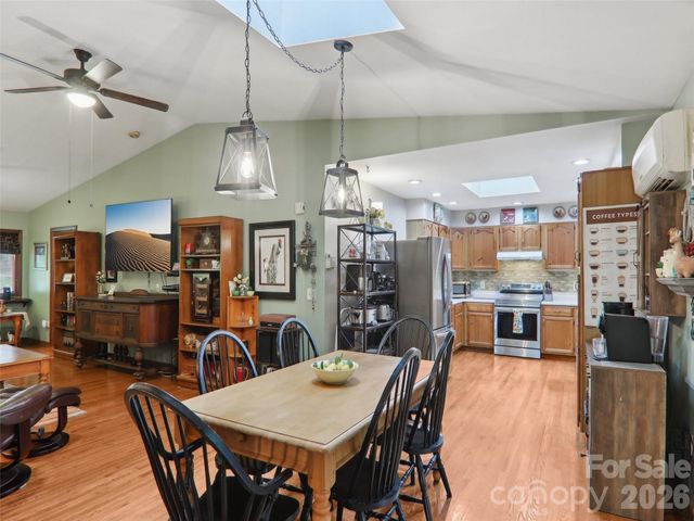 457 Shady Ridge Road, Waynesville, NC 28785