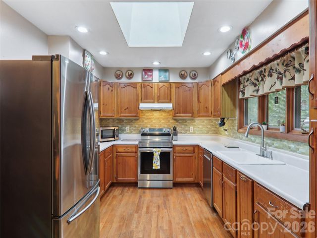 457 Shady Ridge Road, Waynesville, NC 28785