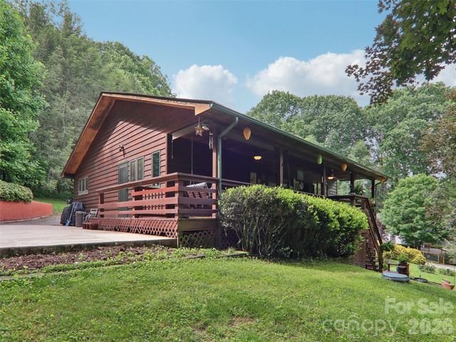 457 Shady Ridge Road, Waynesville, NC 28785