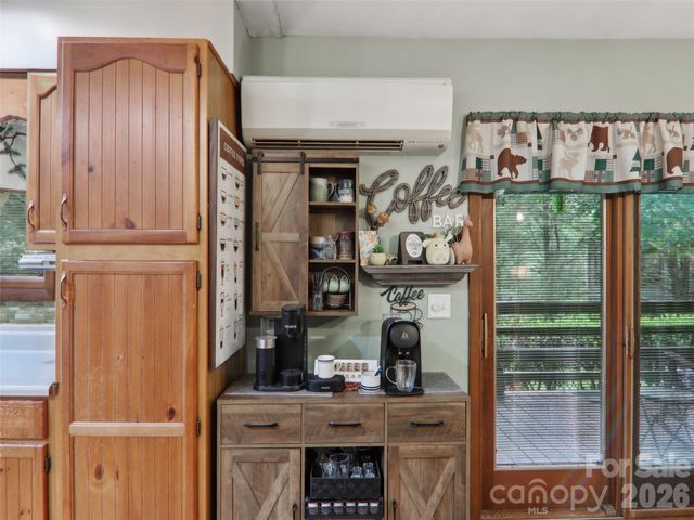 457 Shady Ridge Road, Waynesville, NC 28785