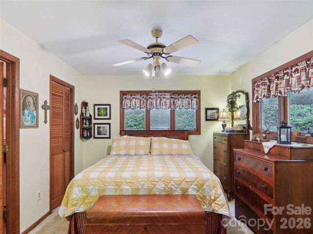 457 Shady Ridge Road, Waynesville, NC 28785