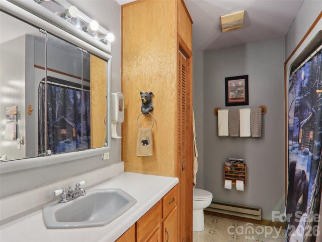 457 Shady Ridge Road, Waynesville, NC 28785