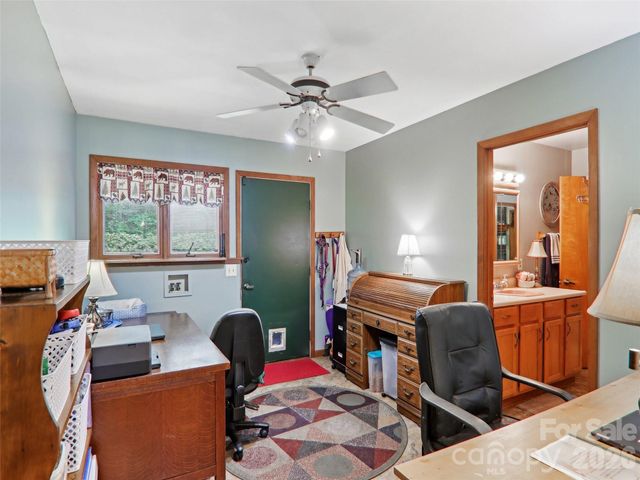 457 Shady Ridge Road, Waynesville, NC 28785