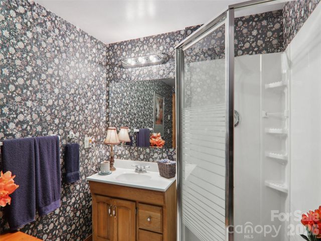 457 Shady Ridge Road, Waynesville, NC 28785