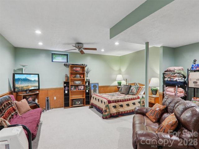 457 Shady Ridge Road, Waynesville, NC 28785