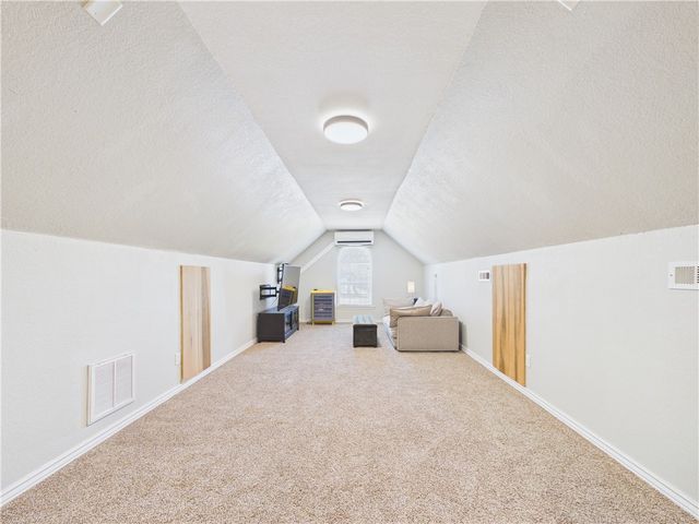 143 Pueblo Drive, Rogers, AR 72756