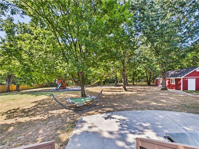 143 Pueblo Drive, Rogers, AR 72756
