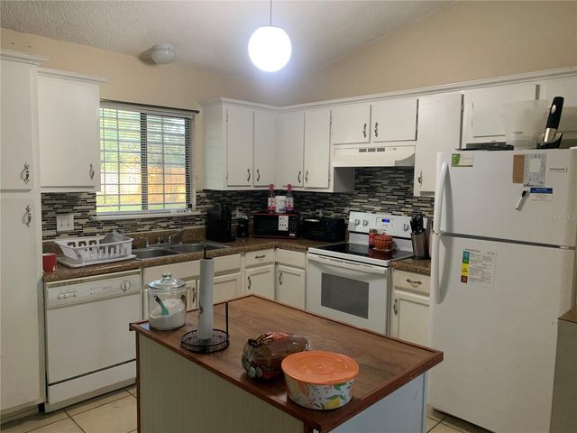 8050 WINDY HILL WAY, Orlando, FL 32818