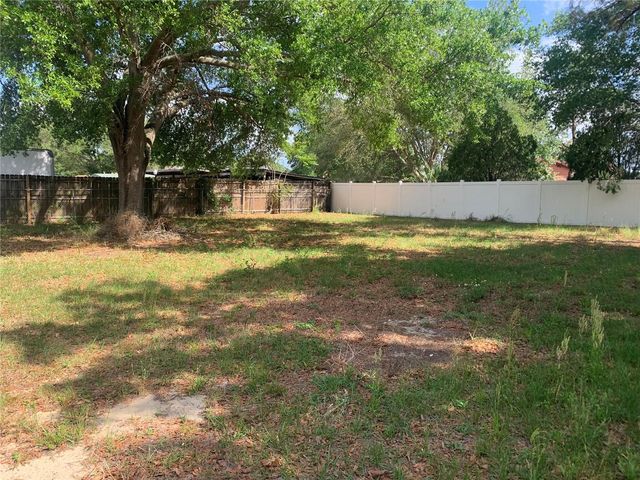 8050 WINDY HILL WAY, Orlando, FL 32818